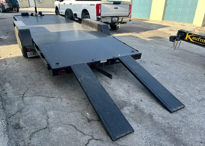 Car hauler trailer rental in Hudson, FL — auto transport Pasco County